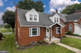 12 Strohm Rd, Shippensburg, PA 17257 - Photo 2