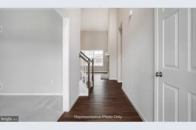 503 Charleston Drive, Mechanicsburg, PA 17055 - Photo 2