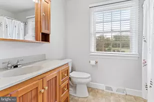 50 Wedgewood Dr, Carlisle, PA 17015 - Photo 34