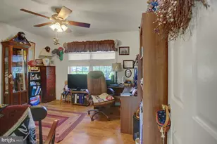 237 Hickory Ln, Shippensburg, PA 17257 - Photo 42