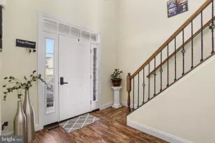 1714 Treeline Dr, Shippensburg, PA 17257 - Photo 4