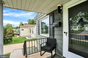 1718 Sherwood Rd, New Cumberland, PA 17070 - Photo 4