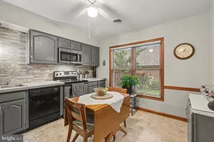 530 Peppercorn Square, Enola, PA 17025 - Photo 8