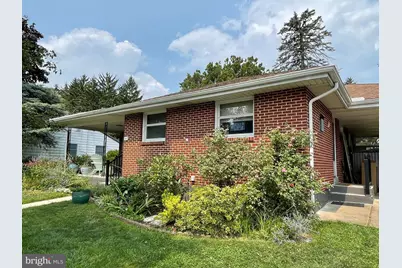 803 Carol Circle, New Cumberland, PA 17070 - Photo 2