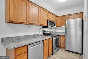 815 Allenview Dr, Mechanicsburg, PA 17055 - Photo 10