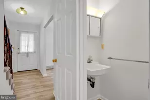 815 Allenview Dr, Mechanicsburg, PA 17055 - Photo 6