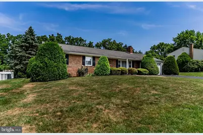 936 Emily Drive, Mechanicsburg, PA 17055 - Photo 4