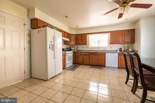 685 Hamilton St, Carlisle, PA 17013 - Photo 6