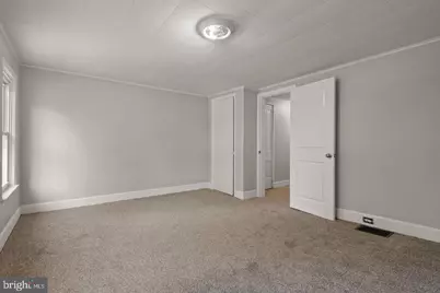 124 W Penn Street, Carlisle, PA 17013 - Photo 6