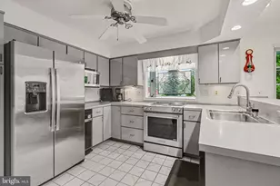 547 S 3rd St, Lemoyne, PA 17043 - Photo 14