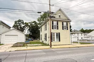 19 E Burd St, Shippensburg, PA 17257 - Photo 2