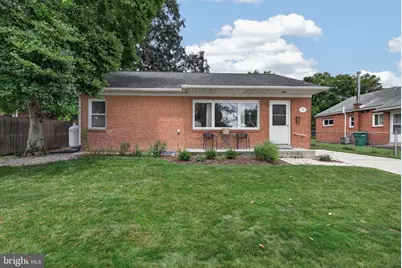 14 Country Club Place W, Camp Hill, PA 17011 - Photo 1