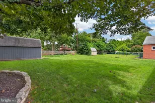 14 Country Club Pl W, Camp Hill, PA 17011 - Photo 6
