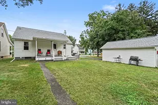 28 E Pine St, Mount Holly Springs, PA 17065 - Photo 24