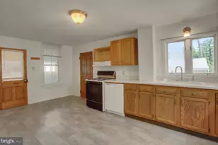 309 Burd St, Shippensburg, PA 17257 - Photo 10