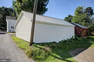 309 Burd St, Shippensburg, PA 17257 - Photo 24