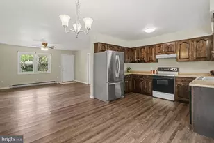 7 Kingswood Dr, Mechanicsburg, PA 17055 - Photo 10