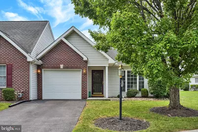 39 Burwick Drive, Mechanicsburg, PA 17050 - Photo 1