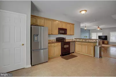 102 S Earl Street, Shippensburg, PA 17257 - Photo 16