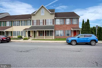 102 S Earl Street, Shippensburg, PA 17257 - Photo 4