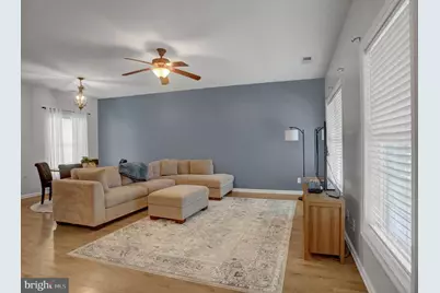 102 S Earl Street, Shippensburg, PA 17257 - Photo 6