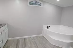 141 Tower Cir, Carlisle, PA 17013 - Photo 4