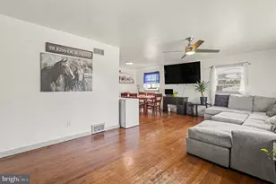 2 Hunter Ln, Camp Hill, PA 17011 - Photo 4
