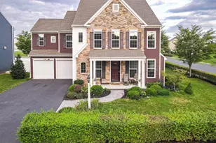 58 Edris Ln, Mechanicsburg, PA 17050 - Photo 1