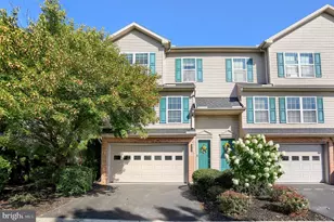 510 Meadowcroft Cir, Mechanicsburg, PA 17055 - Photo 2