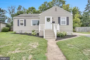 1176 Kingsley Rd, Camp Hill, PA 17011 - Photo 2