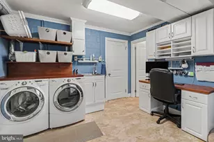 237 Wood St, Camp Hill, PA 17011 - Photo 26