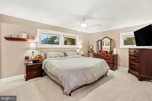 237 Wood St, Camp Hill, PA 17011 - Photo 10
