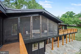 725 Vista Dr, Camp Hill, PA 17011 - Photo 14