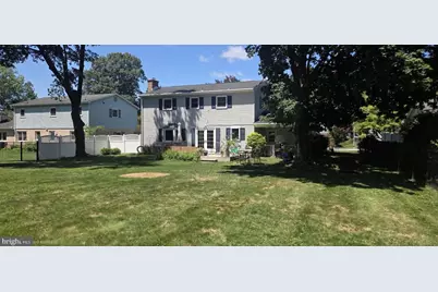 912 Alison Avenue, Mechanicsburg, PA 17055 - Photo 2