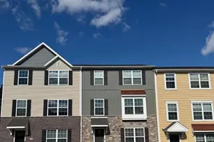 5160 Laurel Valley Ln, Enola, PA 17025 - Photo 2