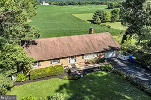 12 Eastwood Dr, Carlisle, PA 17015 - Photo 52