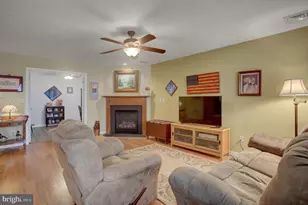 101 Colonial Ct, Shippensburg, PA 17257 - Photo 8