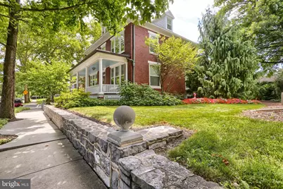 90 E Ridge Street, Carlisle, PA 17013 - Photo 2