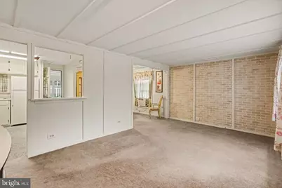 6 Arnold Street, Boiling Springs, PA 17007 - Photo 2