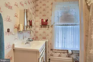 156 W South St, Carlisle, PA 17013 - Photo 28