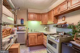 156 W South St, Carlisle, PA 17013 - Photo 24