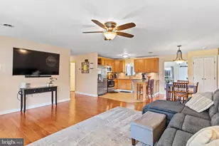 80 Buckthorn Dr, Carlisle, PA 17015 - Photo 8