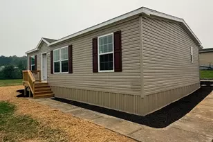 4 Cherokee Dr, Shippensburg, PA 17257 - Photo 1