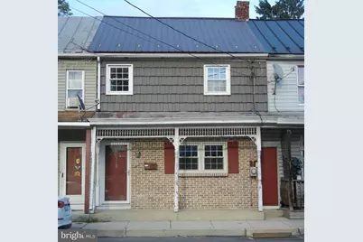 312 N Baltimore Avenue, Mount Holly Springs, PA 17065 - Photo 1