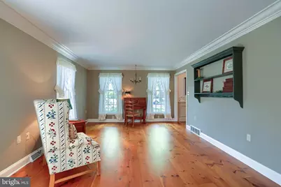 6105 Westover Drive, Mechanicsburg, PA 17050 - Photo 4