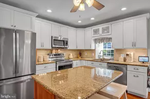 904 Peace Dr, Mechanicsburg, PA 17055 - Photo 12