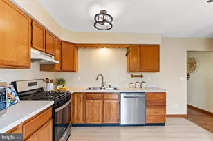 48 Tory Cir, Enola, PA 17025 - Photo 10