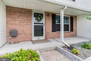 48 Tory Cir, Enola, PA 17025 - Photo 2
