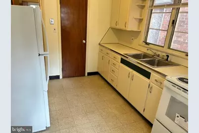 55 W Main Street #2, Mechanicsburg, PA 17055 - Photo 2