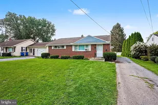 10 Greystone Rd, Carlisle, PA 17015 - Photo 1